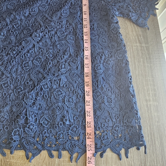Philosophy Blue Lace Cut Out Blouse L - Picture 4 of 5